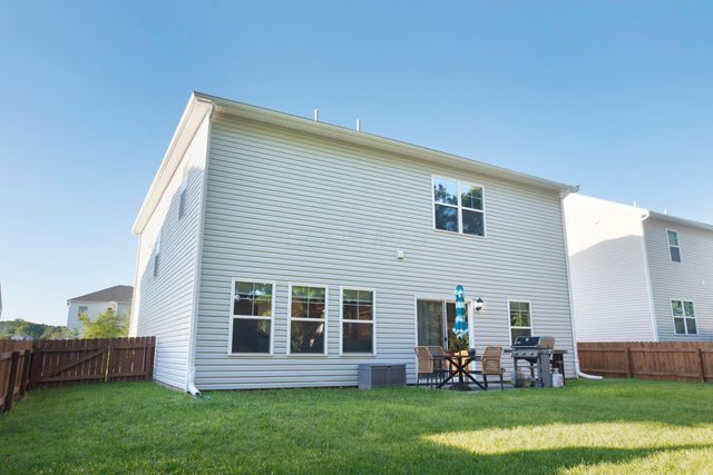 347 Kells Court W, Newark, OH 43055