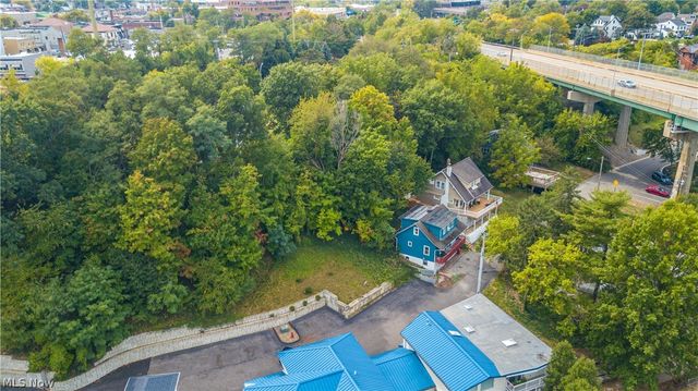416 Riverdale Drive, Rocky River, OH 44116