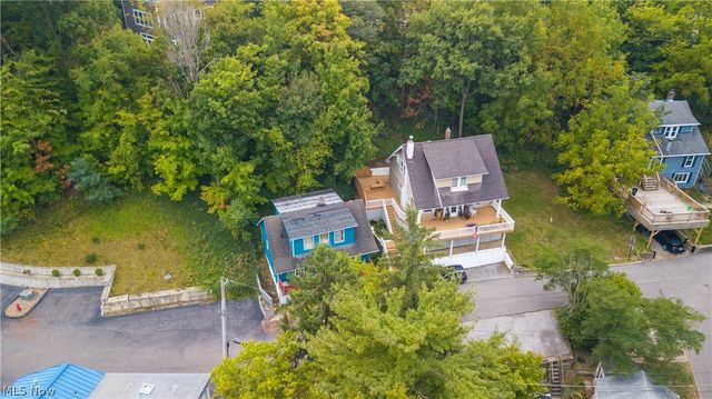 416 Riverdale Drive, Rocky River, OH 44116