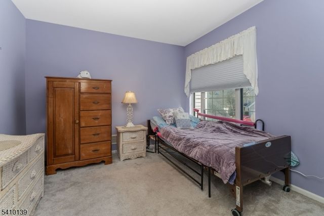 224 Lobelia Ct, Readington Twp., NJ 08889