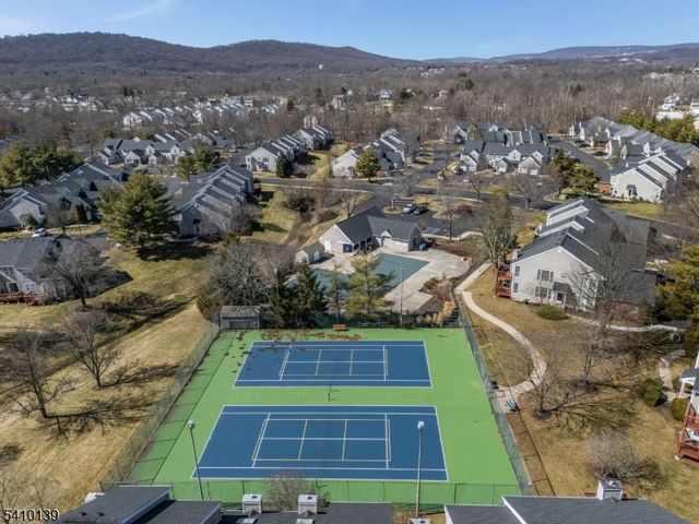 224 Lobelia Ct, Readington Twp., NJ 08889