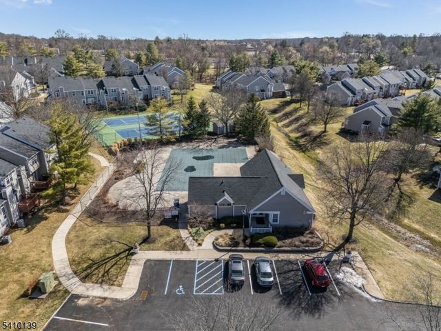 224 Lobelia Ct, Readington Twp., NJ 08889