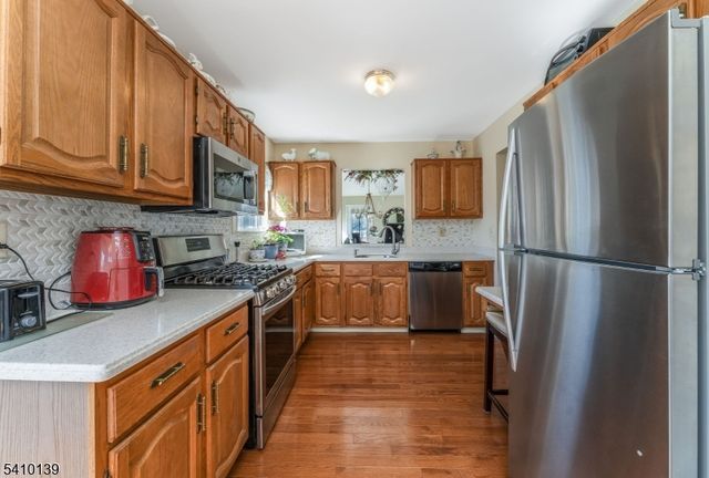 224 Lobelia Ct, Readington Twp., NJ 08889