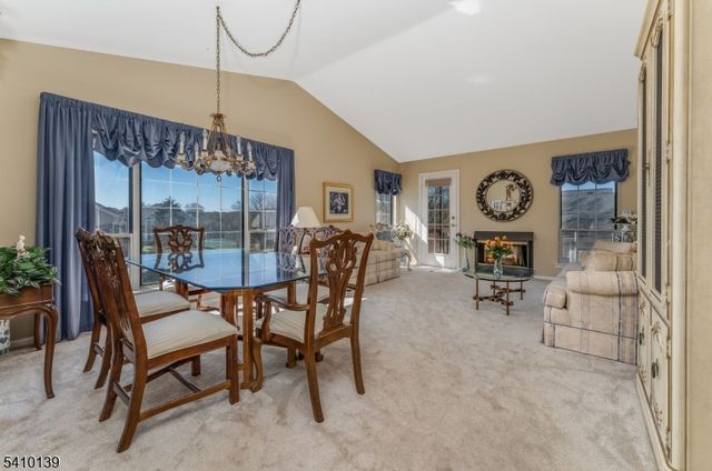 224 Lobelia Ct, Readington Twp., NJ 08889