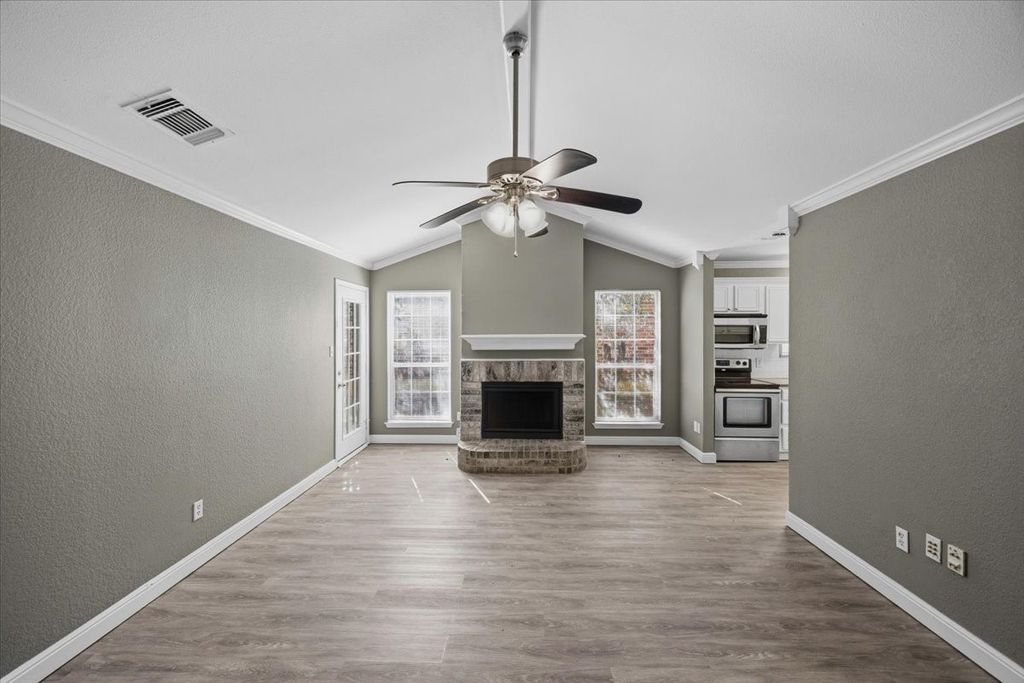 1211 Glen Creek Drive, Mansfield, TX 76063 — photo 3