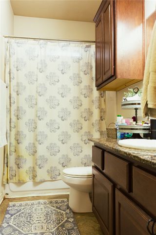 132 Forest Drive 132, College Station, TX 77840