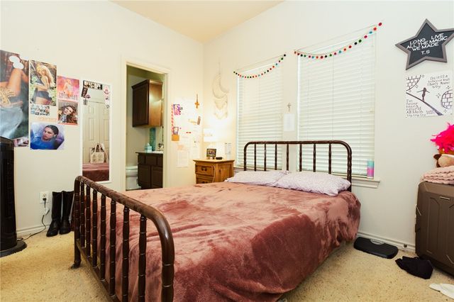 132 Forest Drive 132, College Station, TX 77840