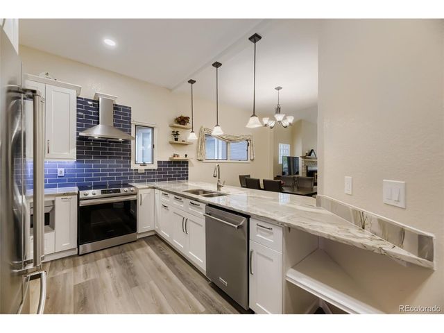 2568 S Independence Ct, Denver, CO 80227