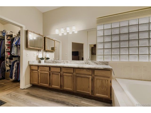 2568 S Independence Ct, Denver, CO 80227