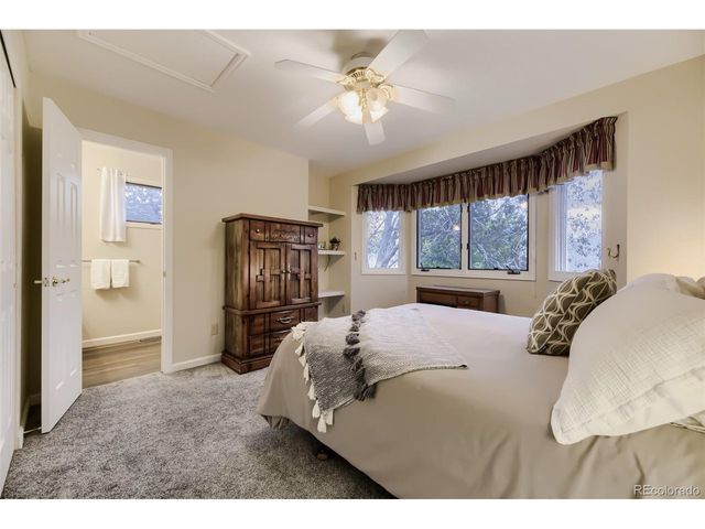 2568 S Independence Ct, Denver, CO 80227