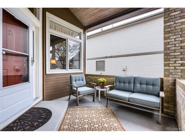 2568 S Independence Ct, Denver, CO 80227