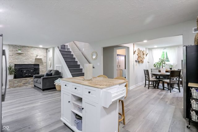 7990 Ebony Drive, Nineveh, IN 46164