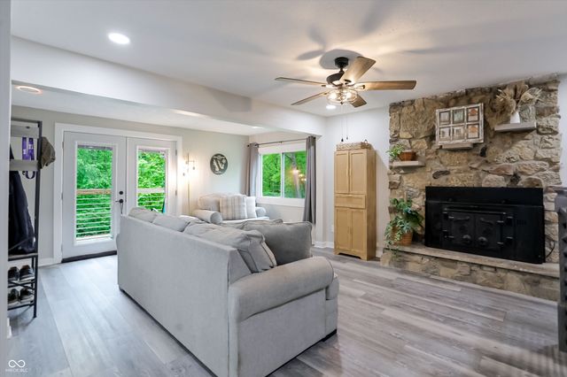 7990 Ebony Drive, Nineveh, IN 46164