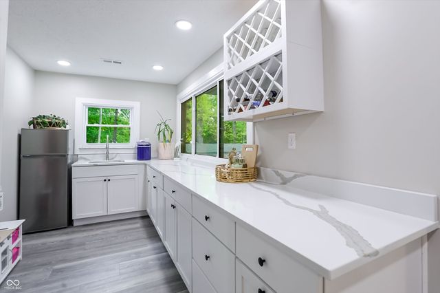 7990 Ebony Drive, Nineveh, IN 46164