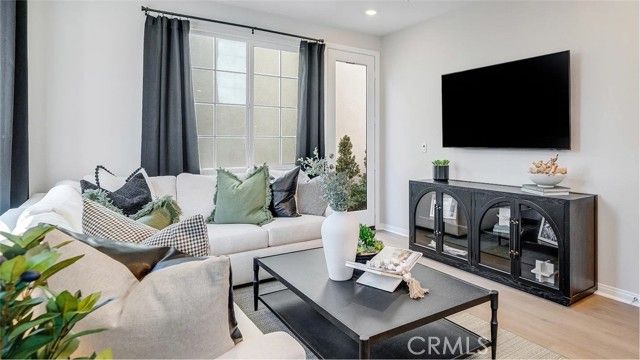 1210 Yeager Avenue, Rialto, CA 92376