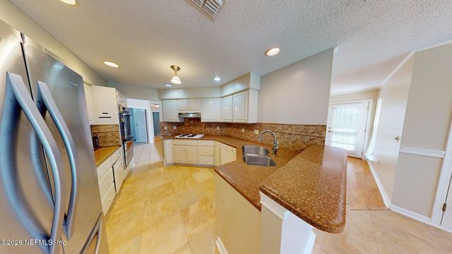 1795 BARTLETT Avenue, Orange Park, FL 32073