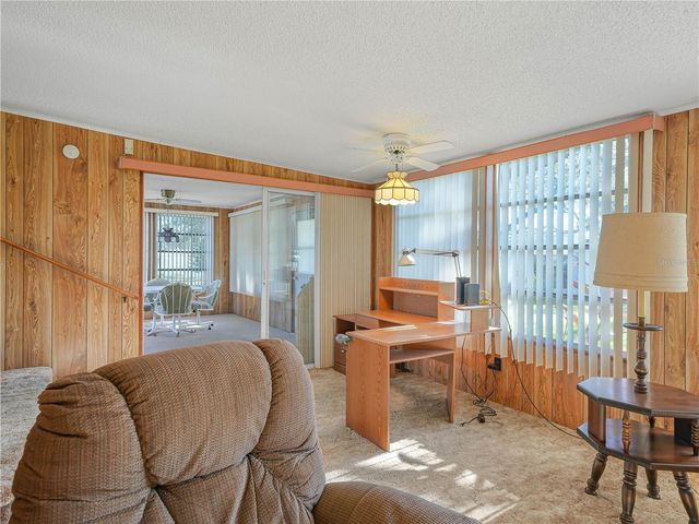 27 SADDLEBAG TRAIL S, Lake Wales, FL 33898