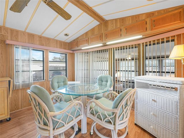 27 SADDLEBAG TRAIL S, Lake Wales, FL 33898