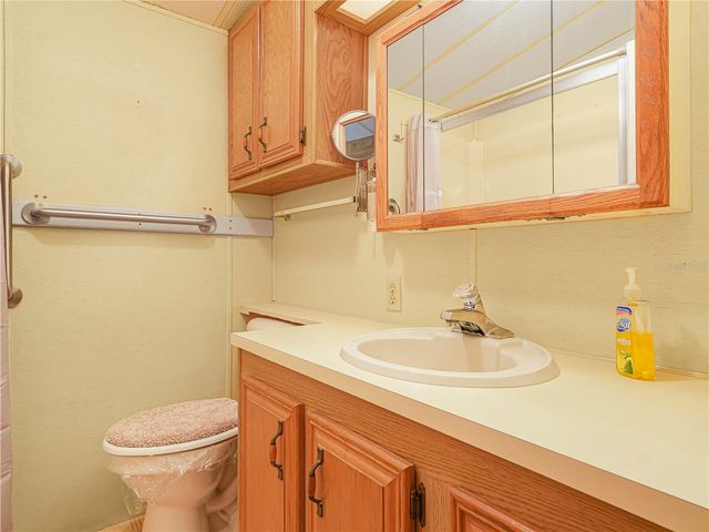 27 SADDLEBAG TRAIL S, Lake Wales, FL 33898