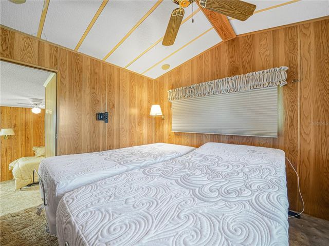 27 SADDLEBAG TRAIL S, Lake Wales, FL 33898