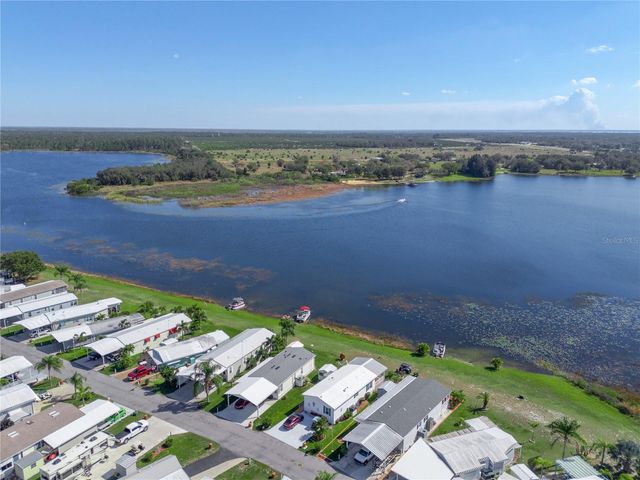 27 SADDLEBAG TRAIL S, Lake Wales, FL 33898