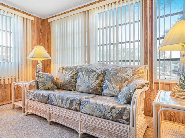 27 SADDLEBAG TRAIL S, Lake Wales, FL 33898