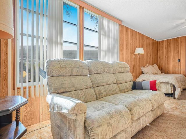 27 SADDLEBAG TRAIL S, Lake Wales, FL 33898