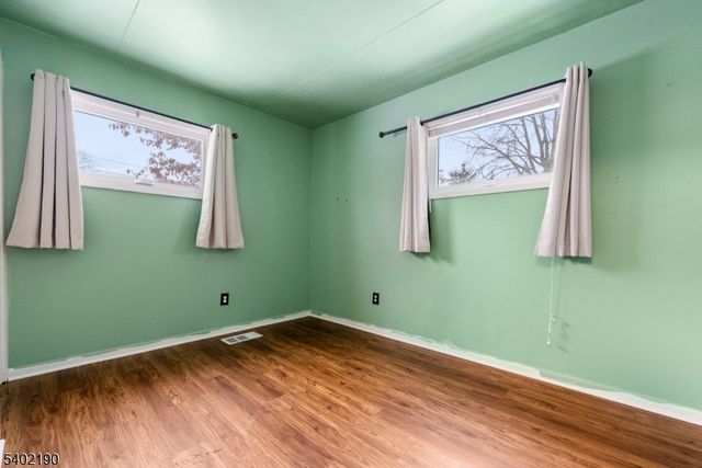 408 Stelko Ave, Lopatcong Twp., NJ 08865