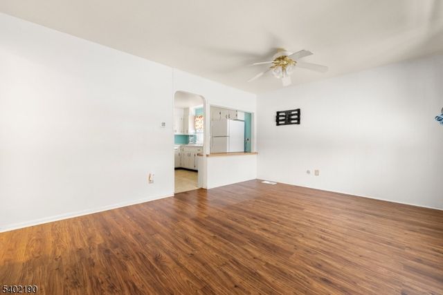 408 Stelko Ave, Lopatcong Twp., NJ 08865