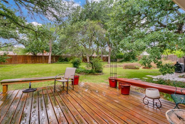 233 Lakeland Drive, Highland Village, TX 75077