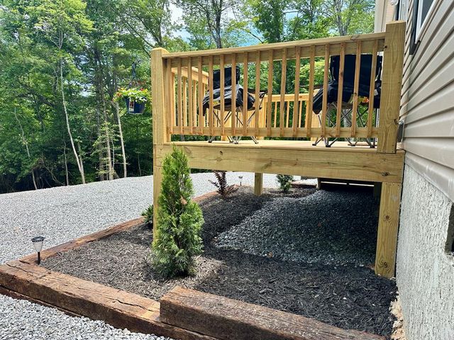 101 Sawyer Ridge Lane, Hayesville, NC 28904