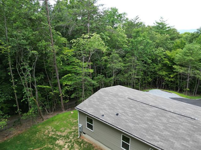 101 Sawyer Ridge Lane, Hayesville, NC 28904