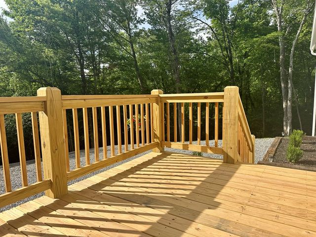101 Sawyer Ridge Lane, Hayesville, NC 28904