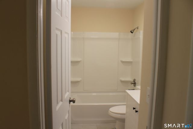 134 Sunset Street, Windsor Locks, CT 06096