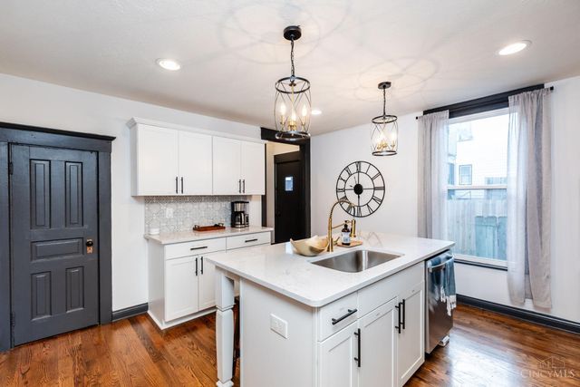 4559 Smith Road, Norwood, OH 45212
