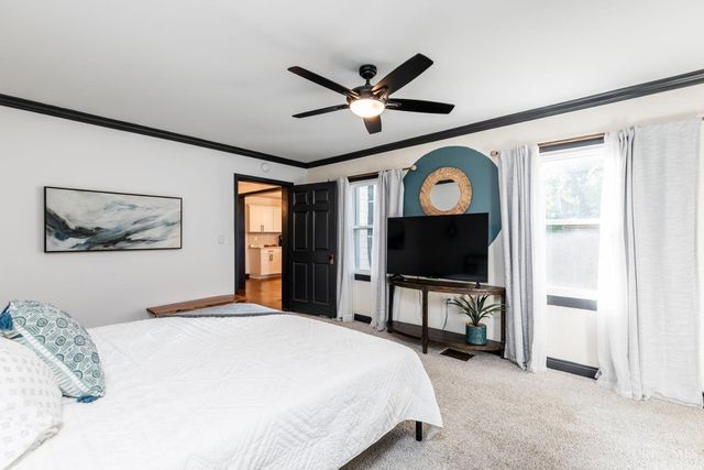 4559 Smith Road, Norwood, OH 45212