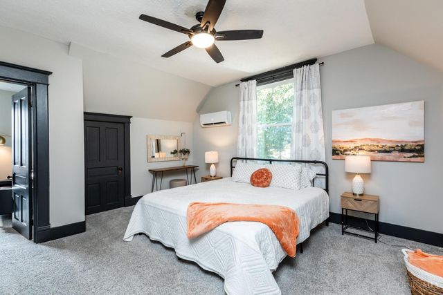4559 Smith Road, Norwood, OH 45212