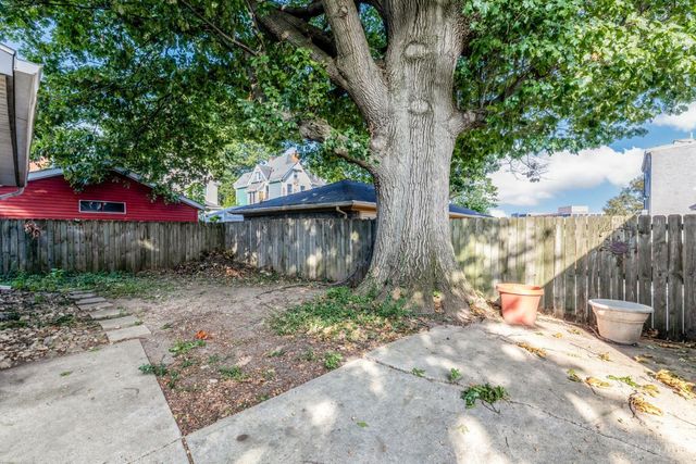 4559 Smith Road, Norwood, OH 45212