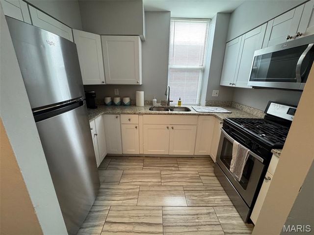 3824 Folsom Avenue, St Louis, MO 63110