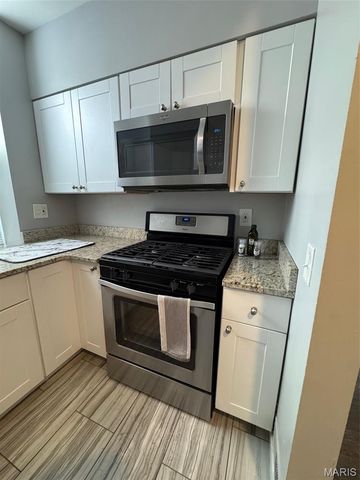 3824 Folsom Avenue, St Louis, MO 63110