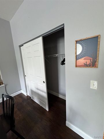 3824 Folsom Avenue, St Louis, MO 63110