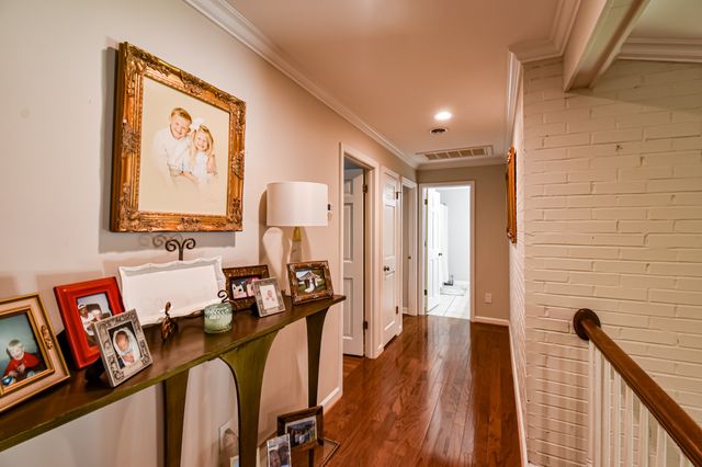 2403 Hidden Lake Cir, Columbia, TN 38401