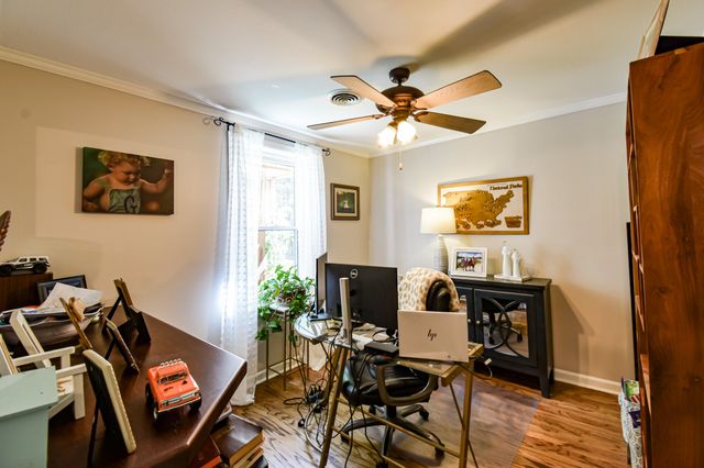2403 Hidden Lake Cir, Columbia, TN 38401