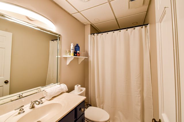 2403 Hidden Lake Cir, Columbia, TN 38401