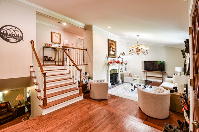 2403 Hidden Lake Cir, Columbia, TN 38401