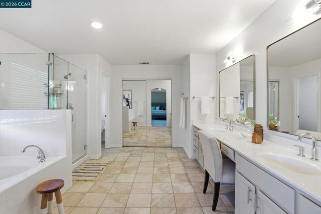 24 Blackwood Ct, Walnut Creek, CA 94596