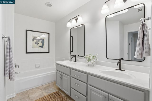 24 Blackwood Ct, Walnut Creek, CA 94596