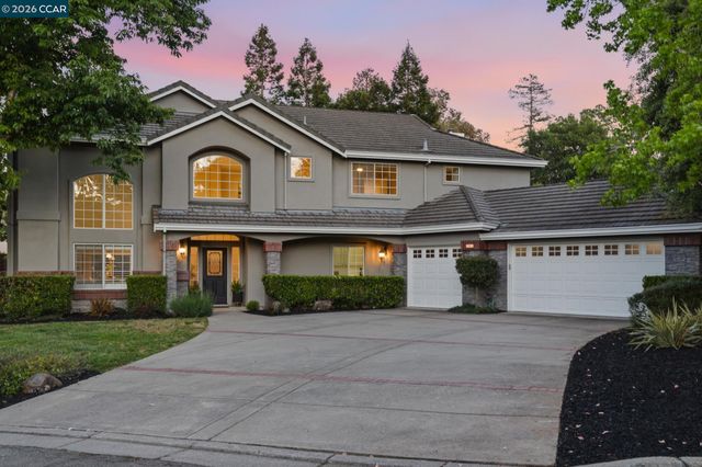 24 Blackwood Ct, Walnut Creek, CA 94596