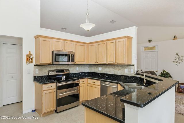 263 Mcclain Drive, Melbourne, FL 32904