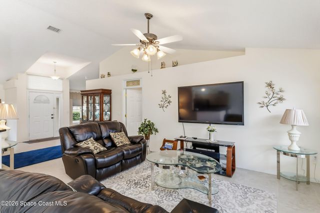 263 Mcclain Drive, Melbourne, FL 32904